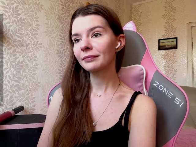 JoannGrater's BongaCams show and profile