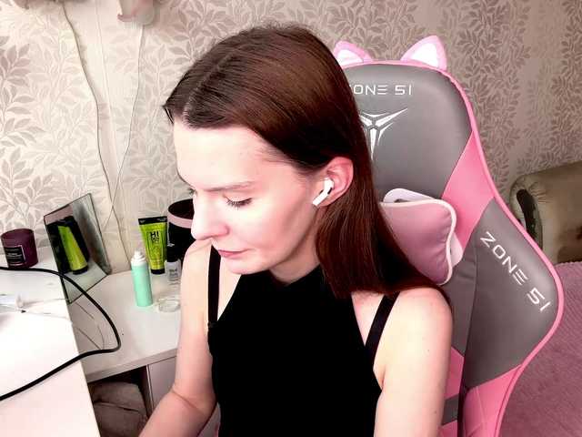 JoannGrater's BongaCams show and profile