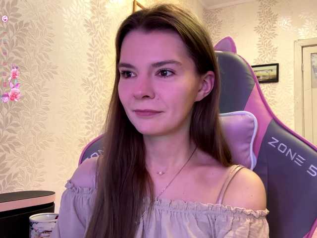 JoannGrater's BongaCams show and profile