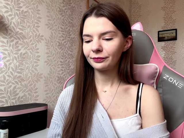 JoannGrater's BongaCams show and profile