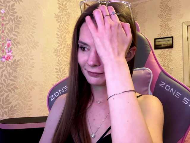 JoannGrater's BongaCams show and profile