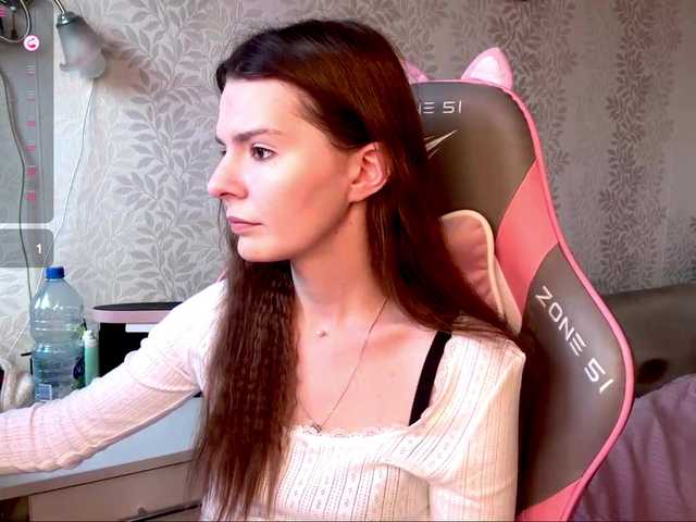 JoannGrater's BongaCams show and profile