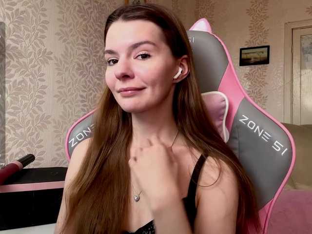 JoannGrater's BongaCams show and profile