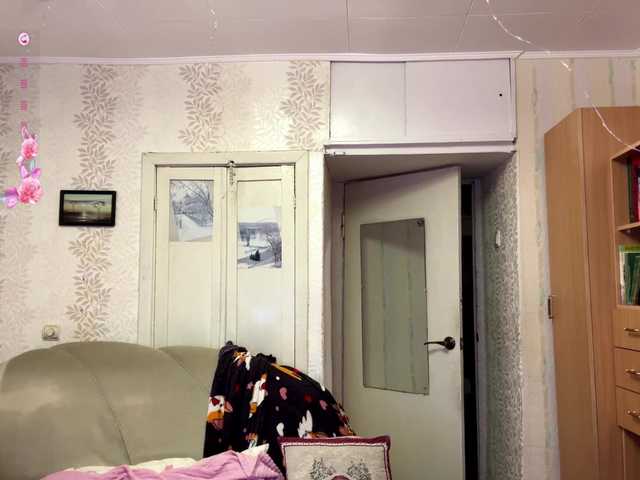 JoannGrater's BongaCams show and profile