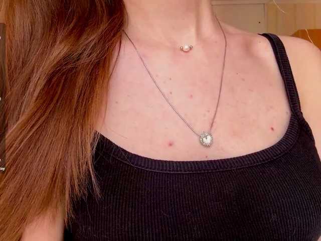 JoannGrater's BongaCams show and profile