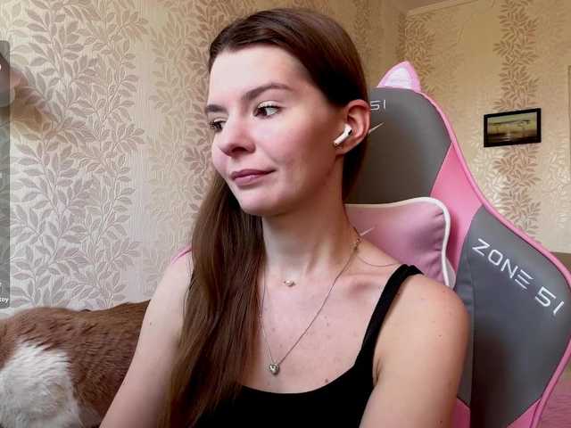 JoannGrater's BongaCams show and profile