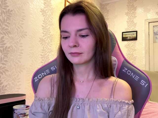 JoannGrater's BongaCams show and profile