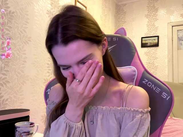 JoannGrater's BongaCams show and profile