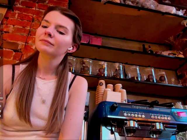 JoannGrater's BongaCams show and profile