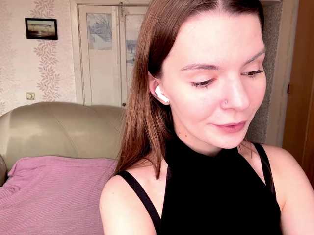 JoannGrater's BongaCams show and profile