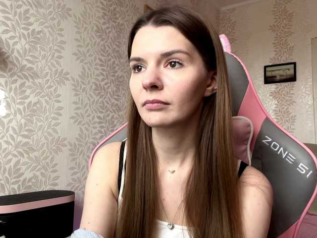 JoannGrater's BongaCams show and profile