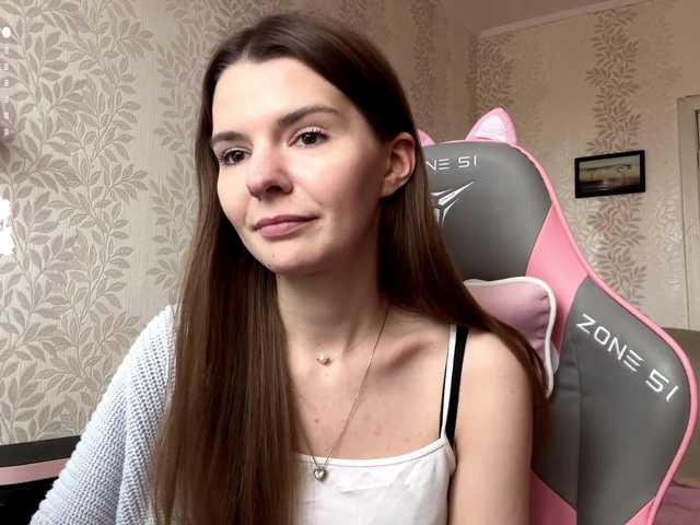 JoannGrater's BongaCams show and profile