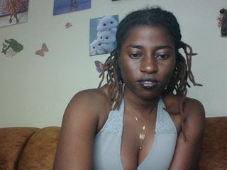 Slutybitch1's Live Webcam