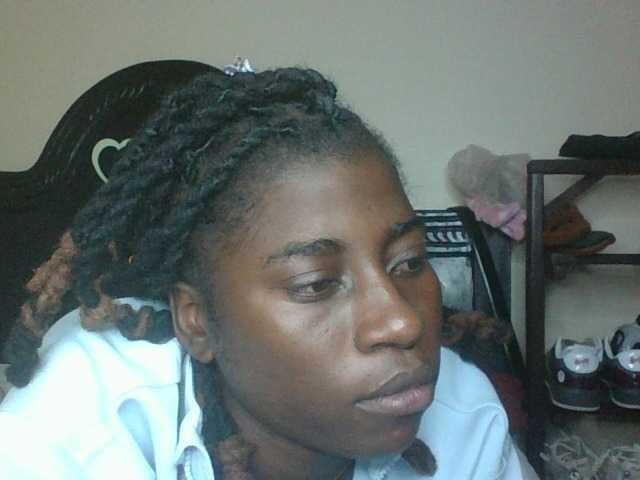 Slutybitch1 Live Cam on BongaCams