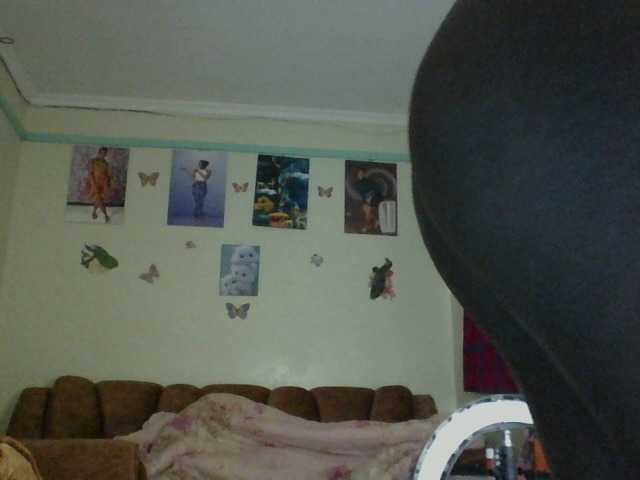 Slutybitch1's BongaCams show and profile