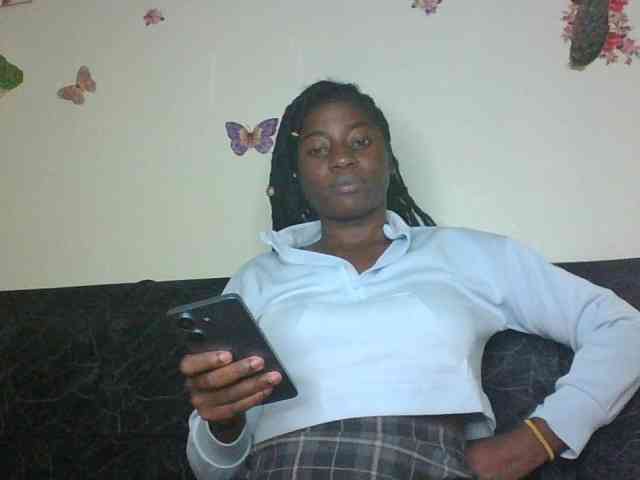 Slutybitch1 Live Webcam on BongaCams