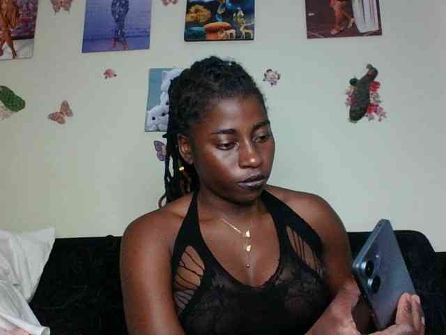 Slutybitch1 Live Webcam on BongaCams