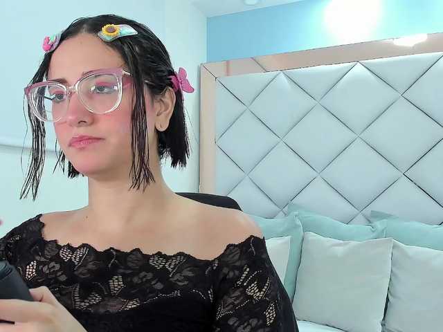 crystalstonee1 webcam