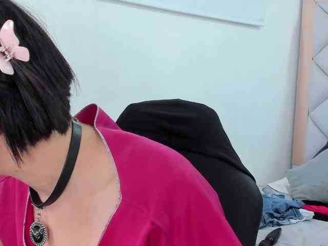 crystalstonee1 webcam