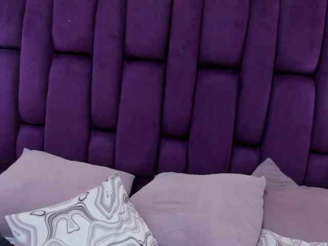 crystalstonee1 webcam