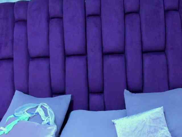 crystalstonee1 webcam