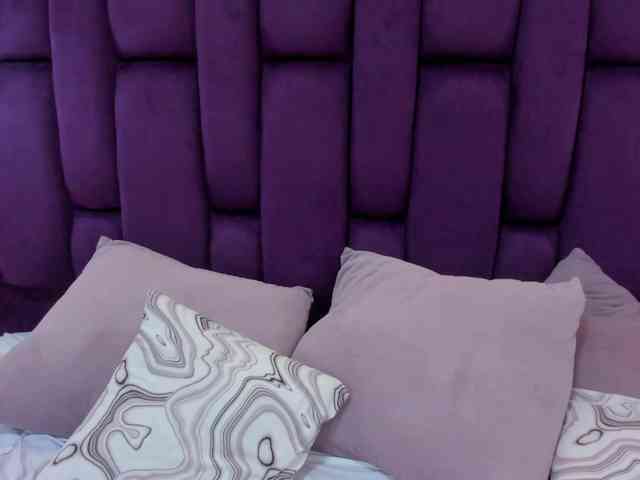 crystalstonee1 webcam