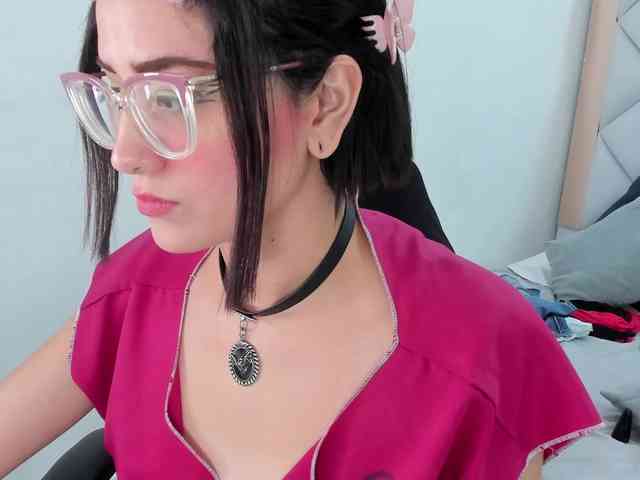 crystalstonee1 webcam