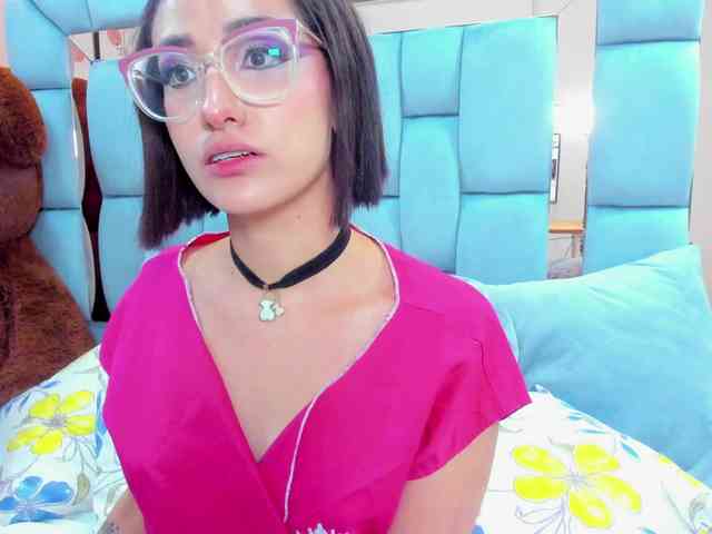 crystalstonee1 webcam