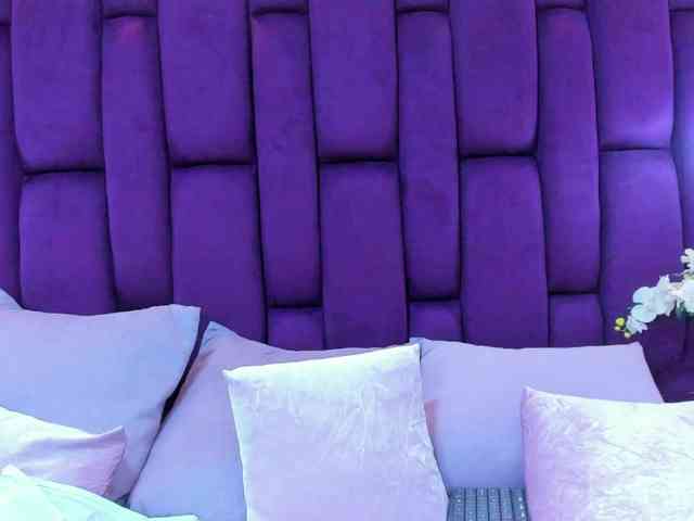 crystalstonee1 webcam