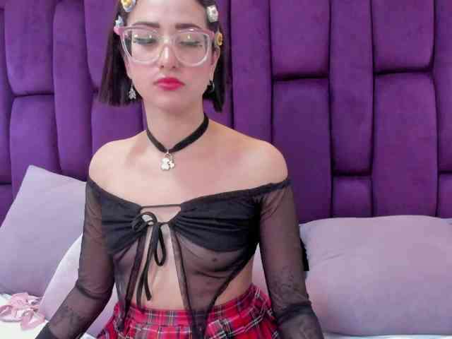 crystalstonee1 webcam