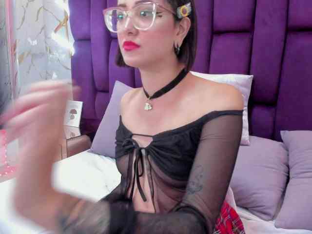 crystalstonee1 webcam