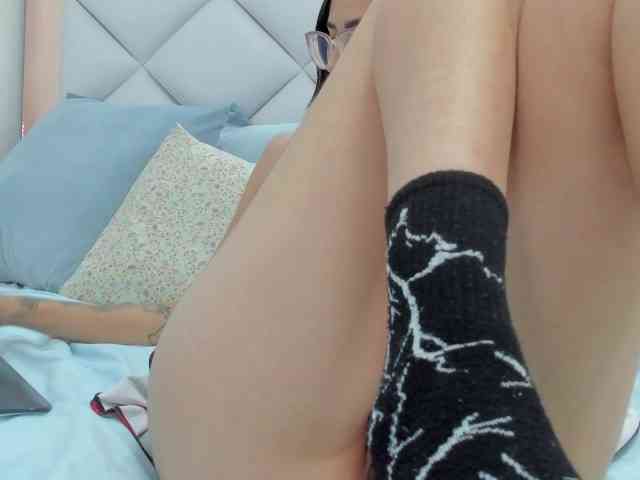 crystalstonee1 webcam