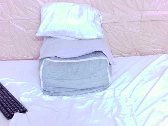 Nina-bae's BongaCams show and profile