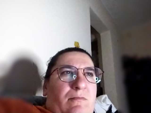 Dana28ba Live Cam on BongaCams