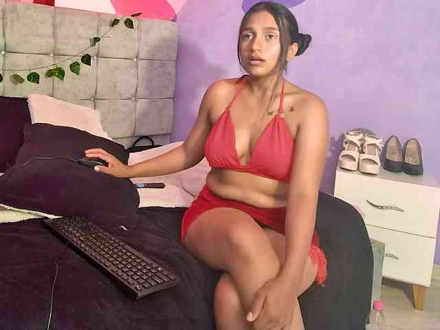 Shelsy-Boom Live Webcam on BongaCams