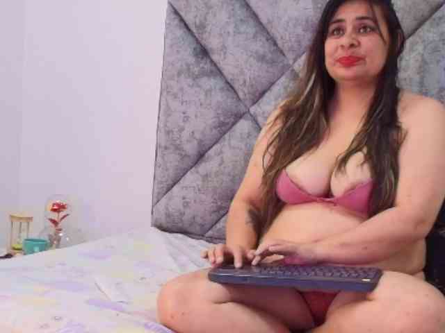 CamilaBaby webcam