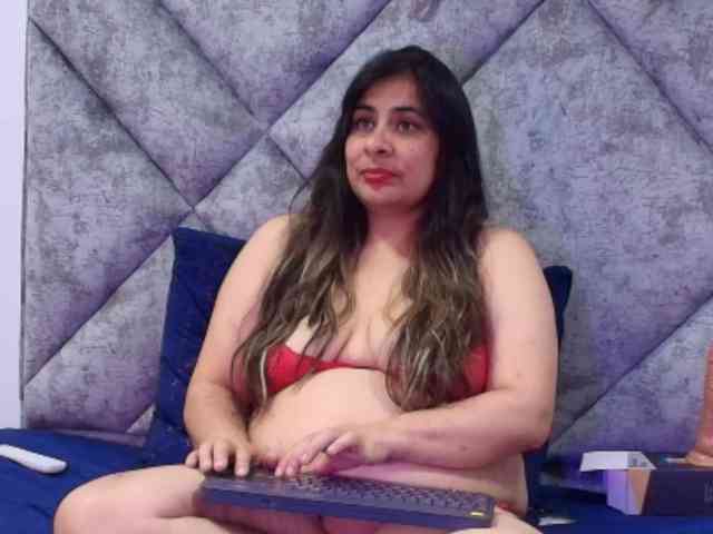CamilaBaby webcam