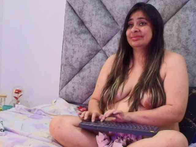 CamilaBaby webcam