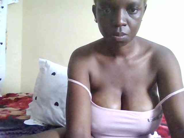 Hot-sexxy-babe webcam