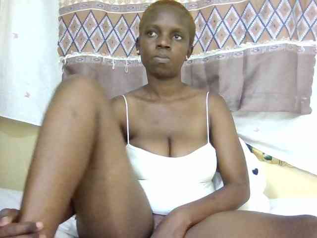 Hot-sexxy-babe webcam