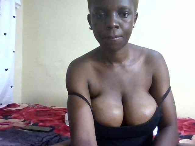 Hot-sexxy-babe webcam