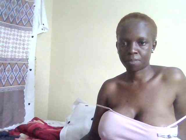 Hot-sexxy-babe webcam