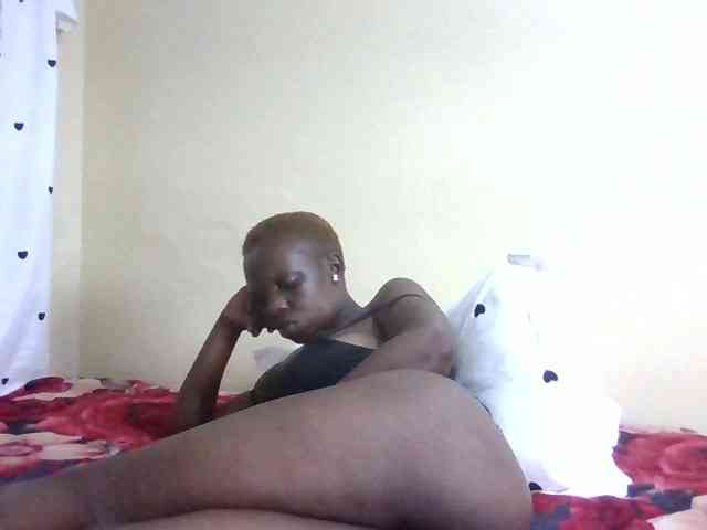 Hot-sexxy-babe webcam