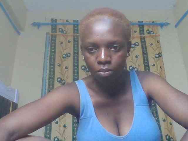 Hot-sexxy-babe webcam