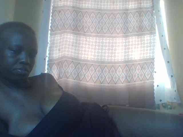 Hot-sexxy-babe webcam