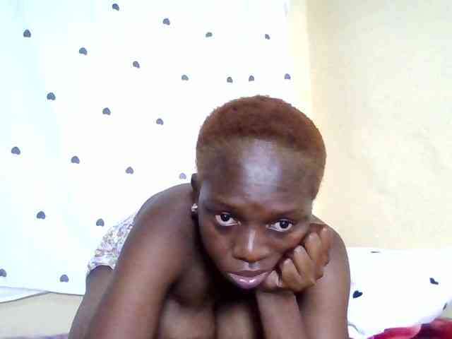 Hot-sexxy-babe webcam