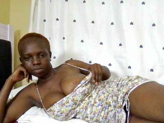 Hot-sexxy-babe webcam