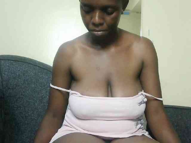 Hot-sexxy-babe webcam