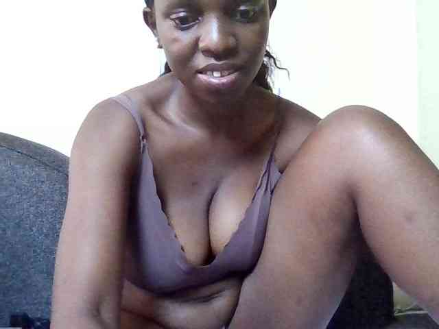 Hot-sexxy-babe webcam