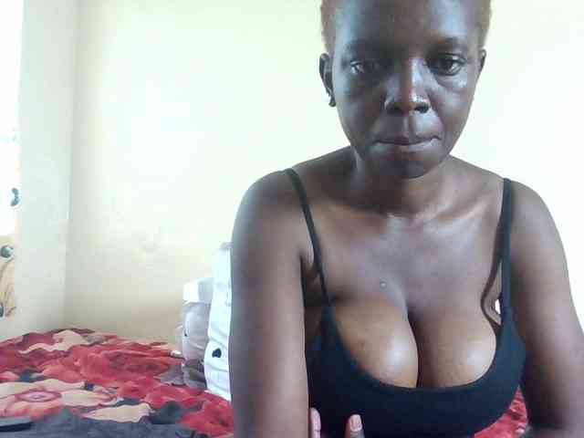 Hot-sexxy-babe webcam